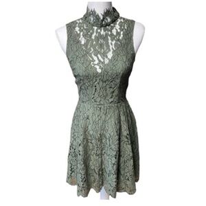 Keepsake The Label Eyelash Lace‎ Mock Neck Mini Dress NWT